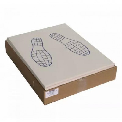 Коврики бумажные двухслойные "Следы ног" 500 шт. Книжный вариант (405 х 525 мм)