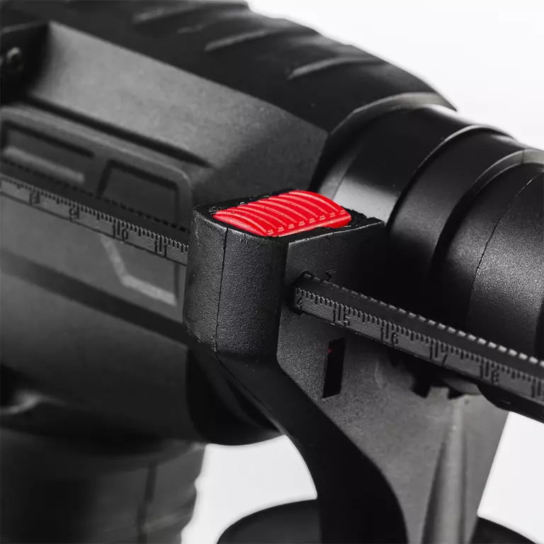 Перфоратор аккумуляторный RUNTEC TECHNIC 2.5Дж, 20В, 2*4Ач, 900Вт