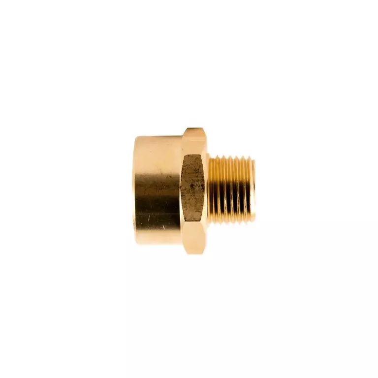 Licota FM6040 Переходник внутренняя резьба 3/4 - наружная резьба 1/2